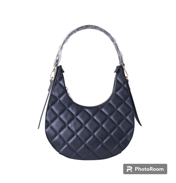 HeatherPu01S Black recycled pu hobo